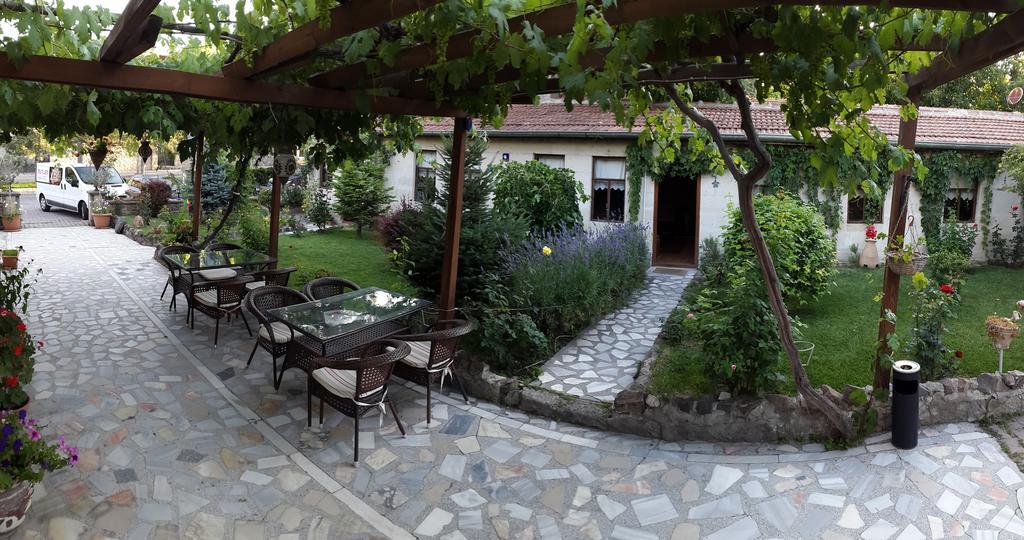 Yildiz Hotel 于尔居普 外观 照片