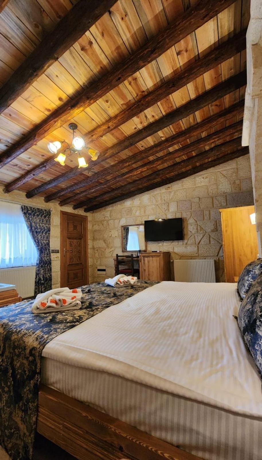 Yildiz Hotel 于尔居普 外观 照片