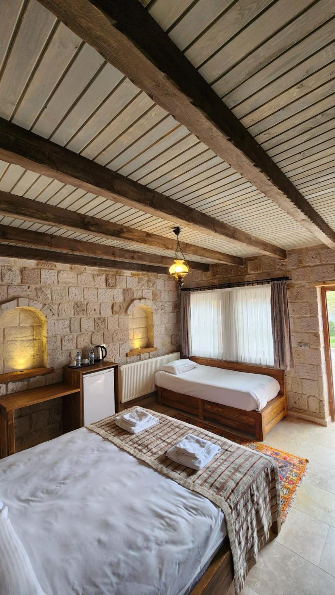 Yildiz Hotel 于尔居普 外观 照片