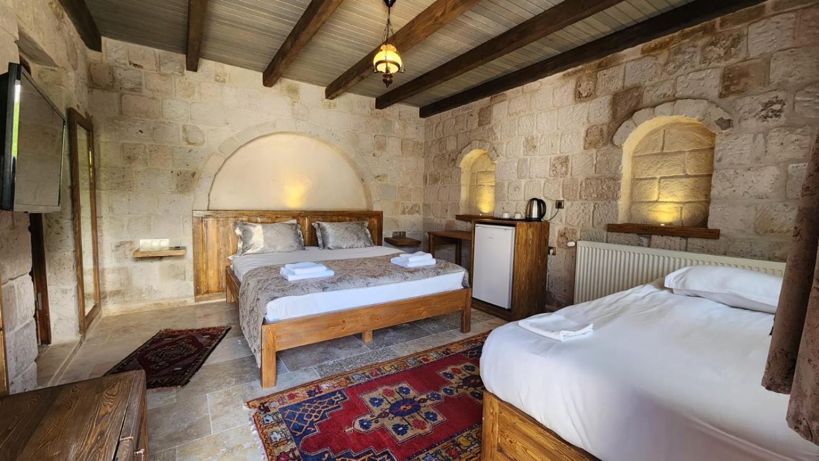 Yildiz Hotel 于尔居普 外观 照片
