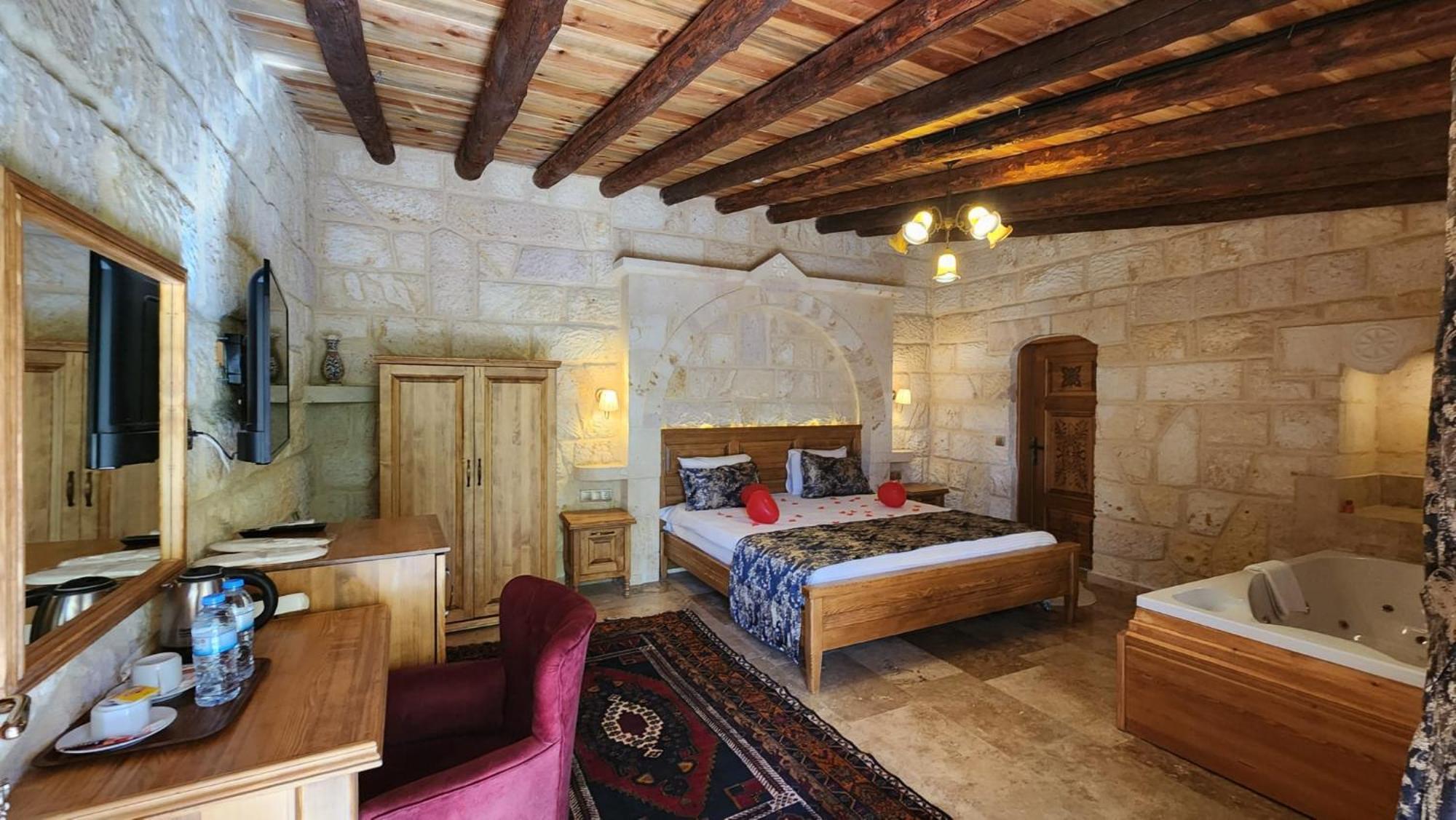 Yildiz Hotel 于尔居普 外观 照片